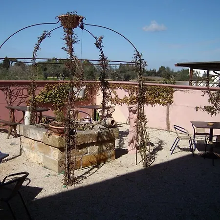 Maran Bed and breakfast Sannicola