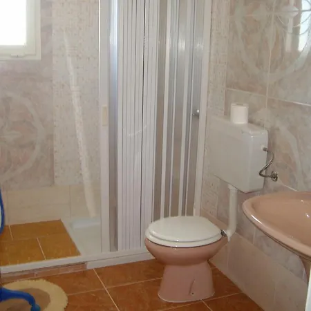 Maran Bed and breakfast