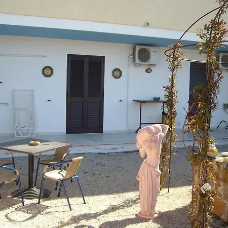 Bed & Breakfast Maran Sannicola