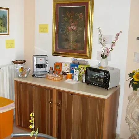 Bed & Breakfast Maran *